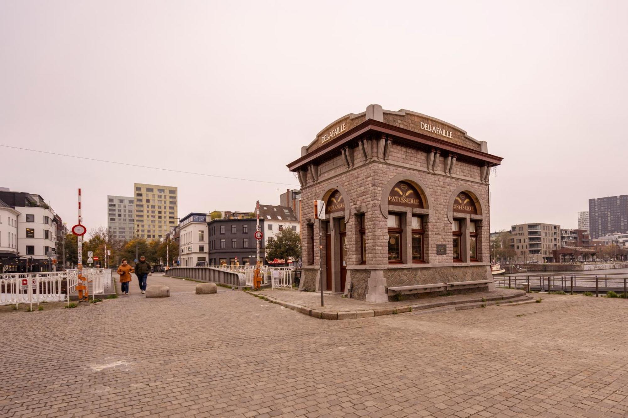 Shway - The Captain'S View Antwerp Exterior photo